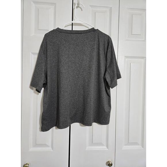 Unknown brand xxl women's gray graphic tee - Picture 3 of 7
